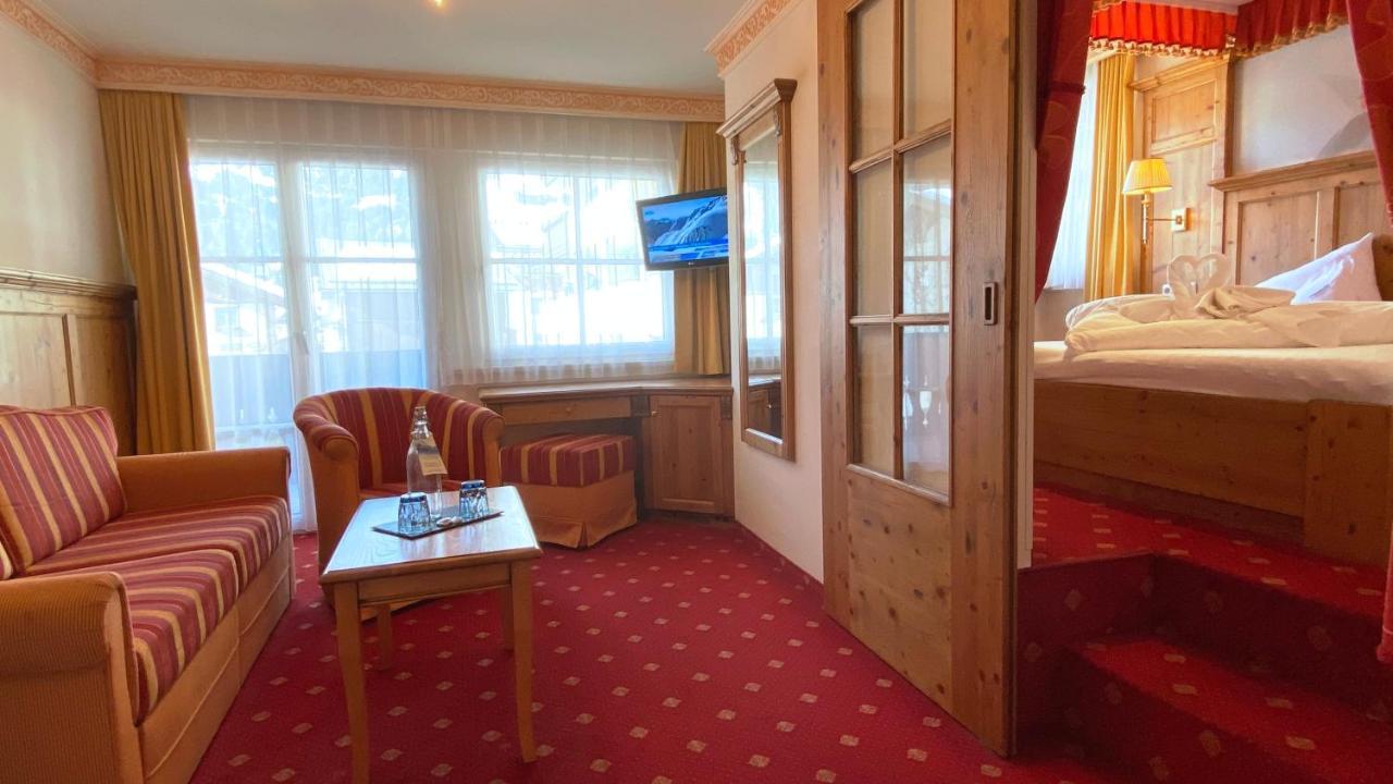 ... Mein Romantisches Hotel Toalstock Fiss Zewnętrze zdjęcie